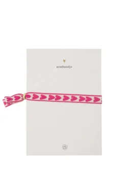ansichtkaart armbandje hartjes roze