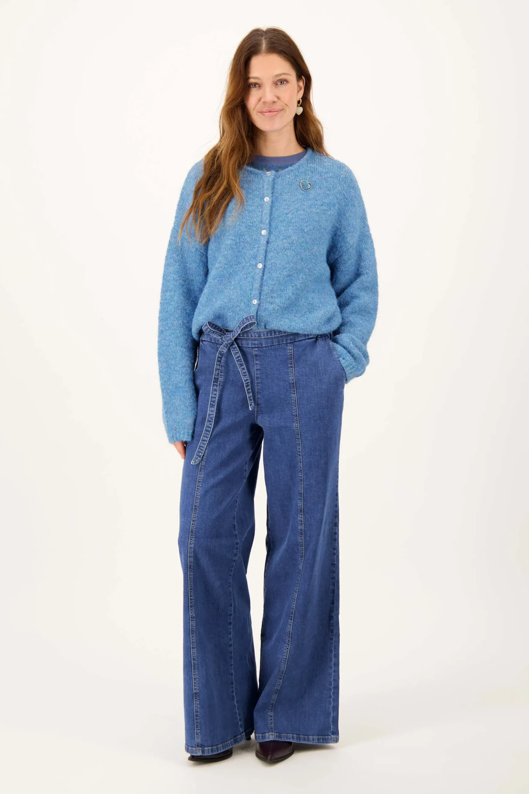 basic vestje met broche lange mouw