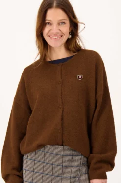 basic vestje met broche lange mouw