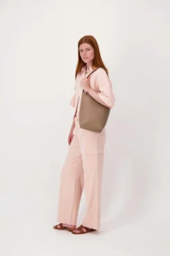 bucket bag