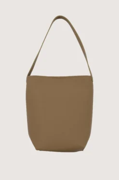 bucket bag