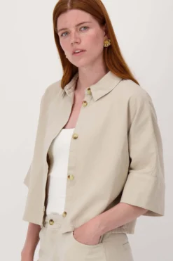 cropped boxy model blouse