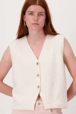 gebreid gilet met leuke knopen