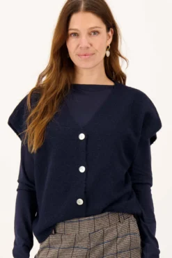 gilet met knopen
