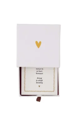 ketting hartje in schuifdoosje in je hart wit