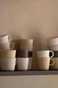 koffiemok met oor hartje