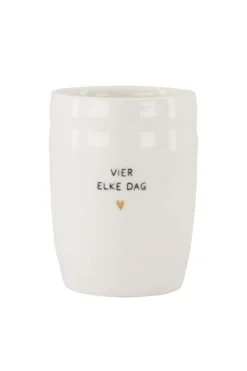 koffiemok vier elke dag