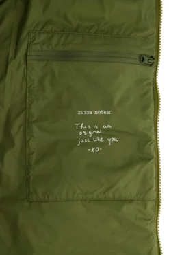 korte bubblecoat met teddy details