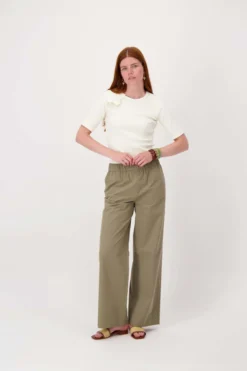 poplin broek wijd model