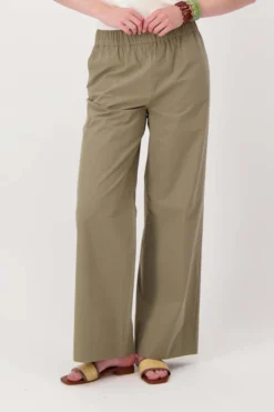 poplin broek wijd model