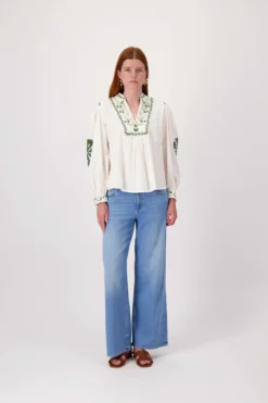 seersucker blouse met bloemen