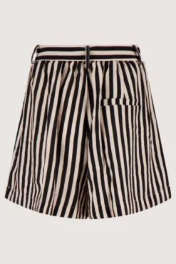 streep short met riem