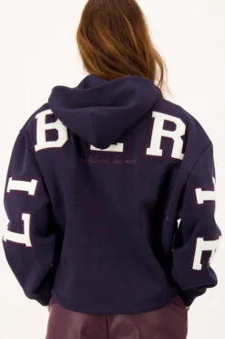 sweater met capuchon