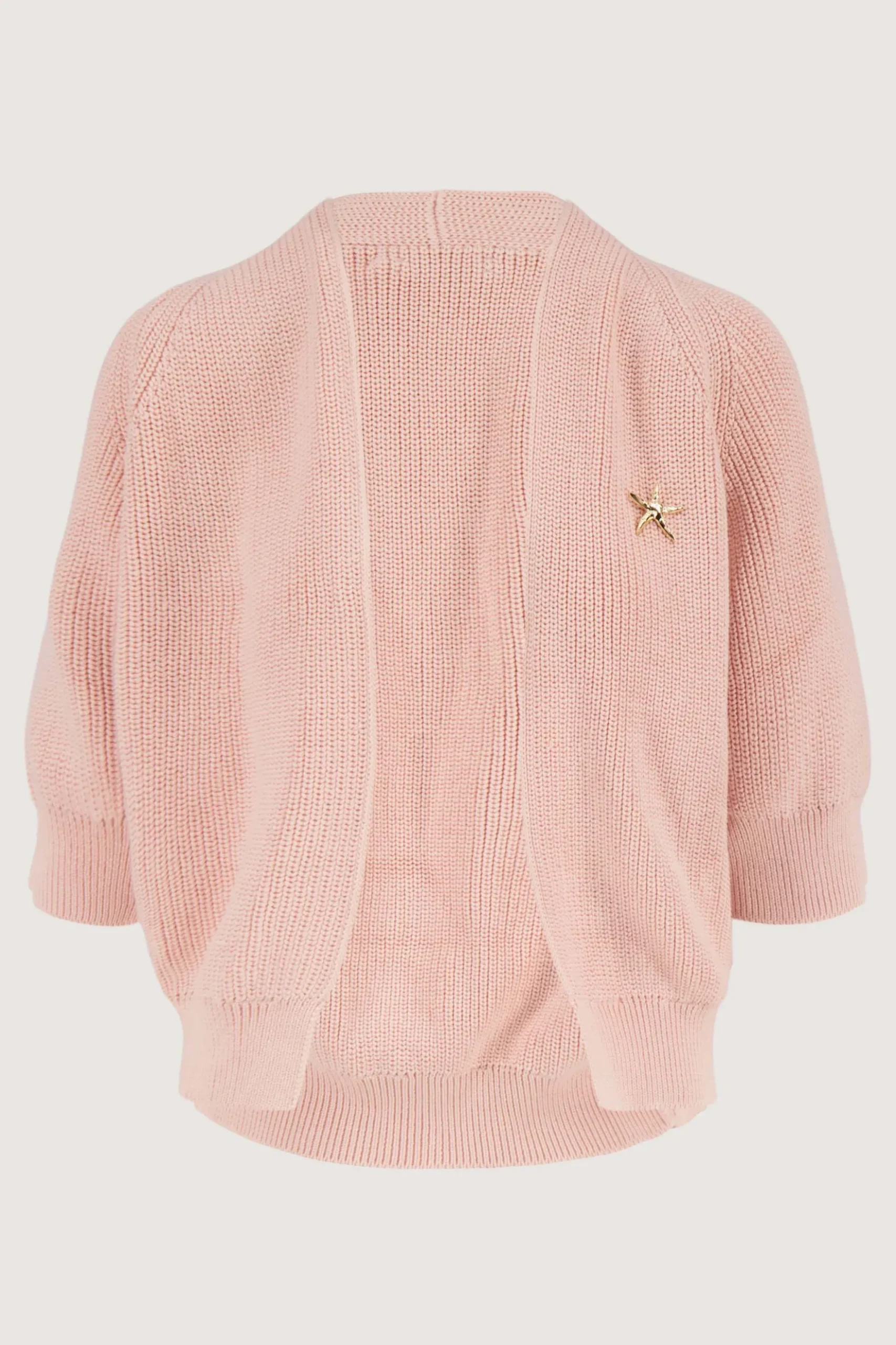 vest met vleermuis mouwen met broche