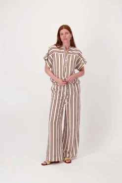 wijde broek met strepen